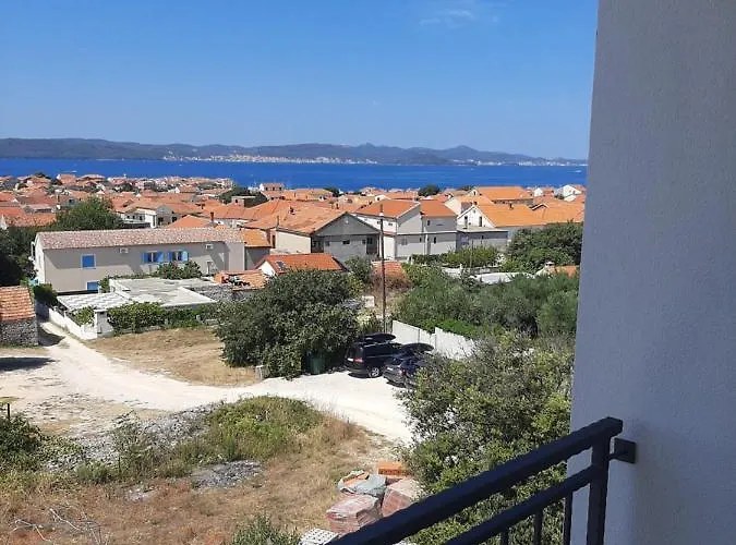 Horvat Apartment *